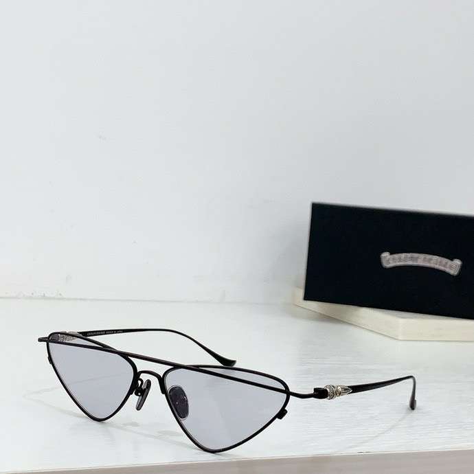 Picture of Chrome Hearts Sunglasses _SKUfw55707112fw